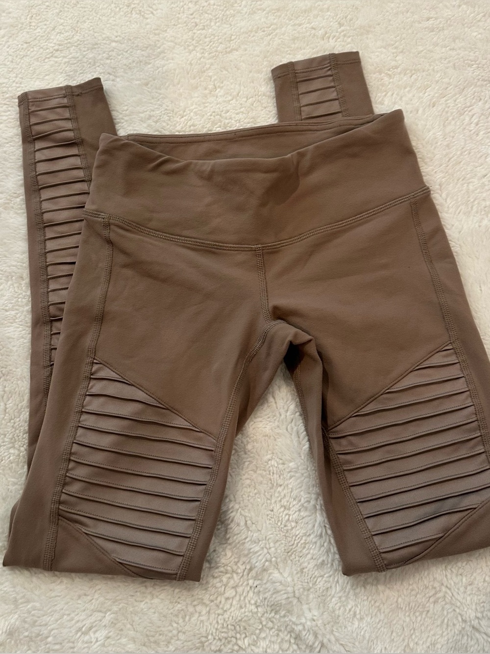 Alo Yoga Leggings